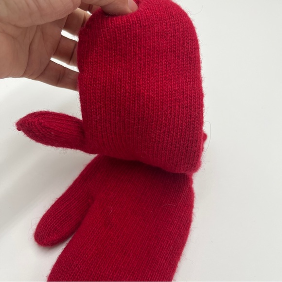 Kids sheep wool mitten, great gift for kids! Under $15, organic gift, cozy gift - Picture 4 of 6